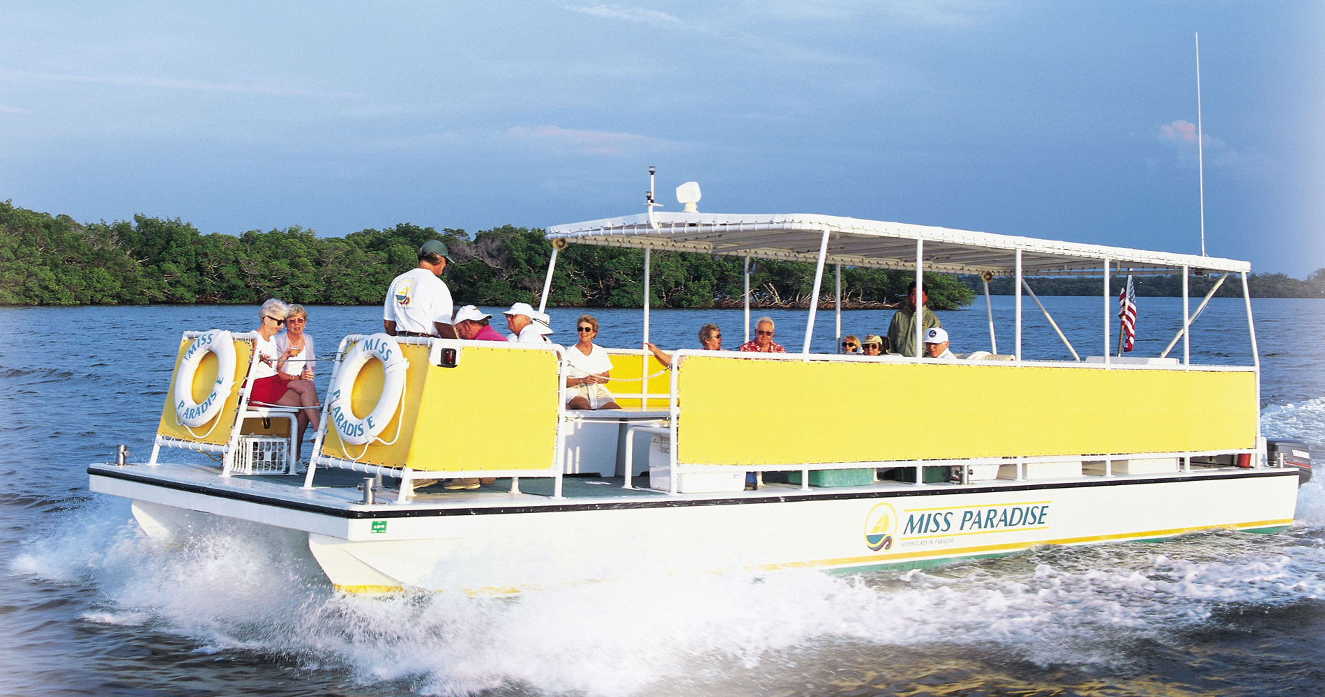 Dine & Cruise Around by Boat Adventures in Paradise Fort Myers